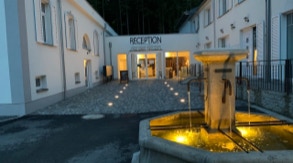 Reception Lakeside Village